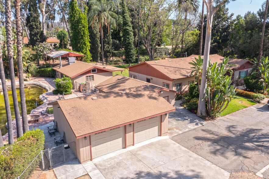 More Photos Of 2083 Grace St, Riverside Multifamily For Sale