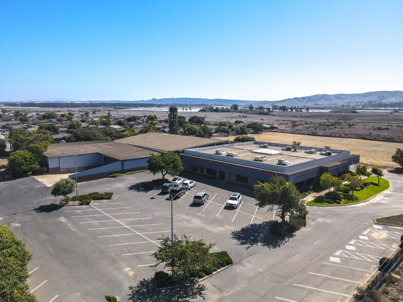 More Photos Of 3510 Black Rd, Santa Maria Warehouse For Sale