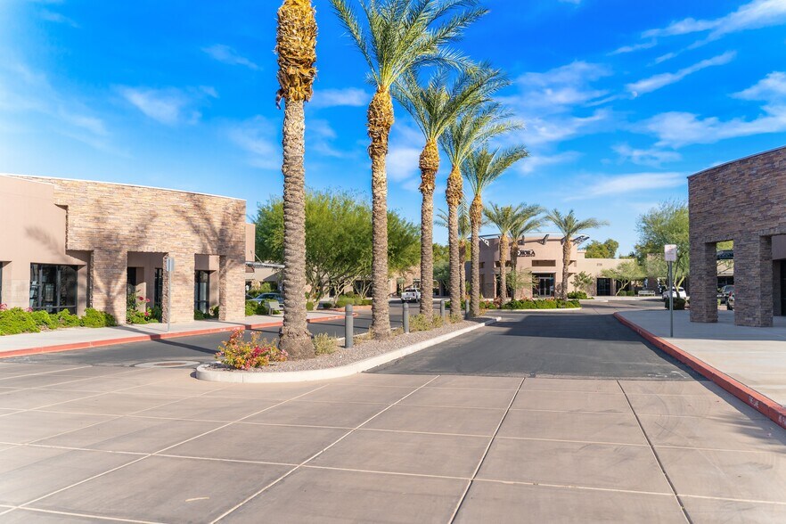 More Photos Of 2715 S Alma School Rd, Chandler Loft Creative Space For Lease