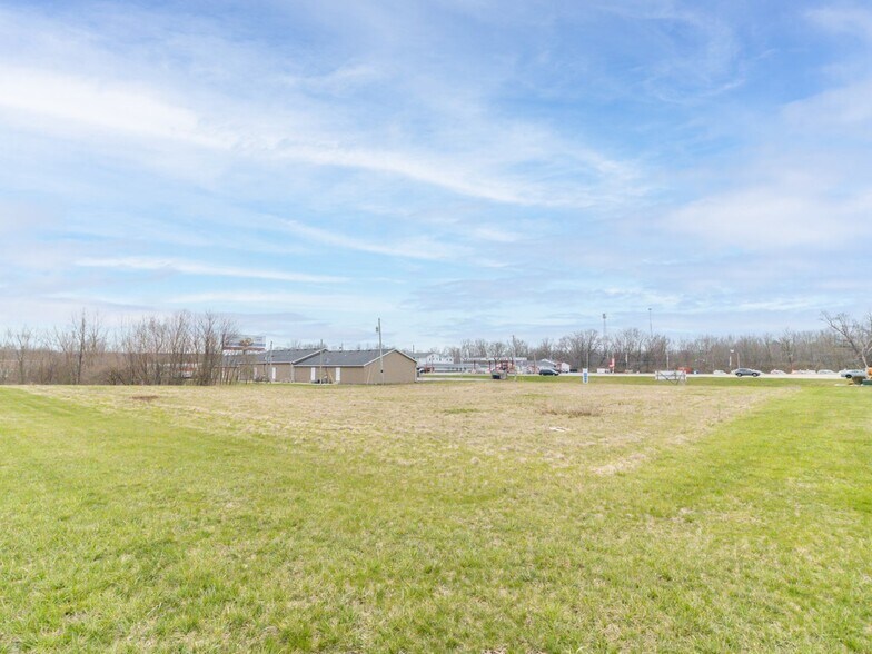 More Photos Of 5 N MEMORIAL Dr, New Castle Land For Sale
