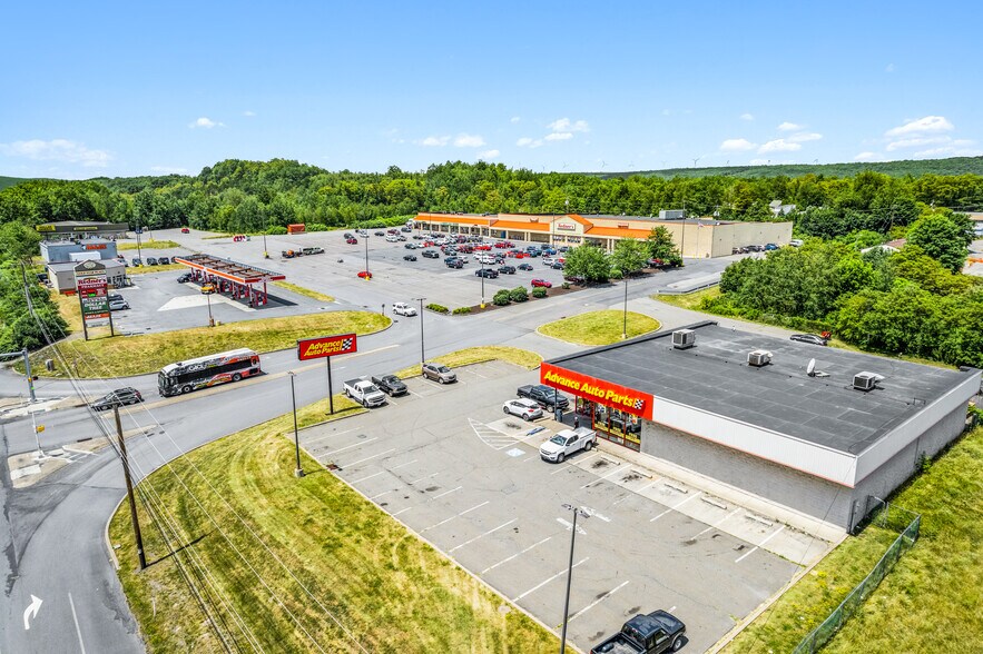 More Photos Of 12 Gold Star Plz, Shenandoah Unknown For Lease