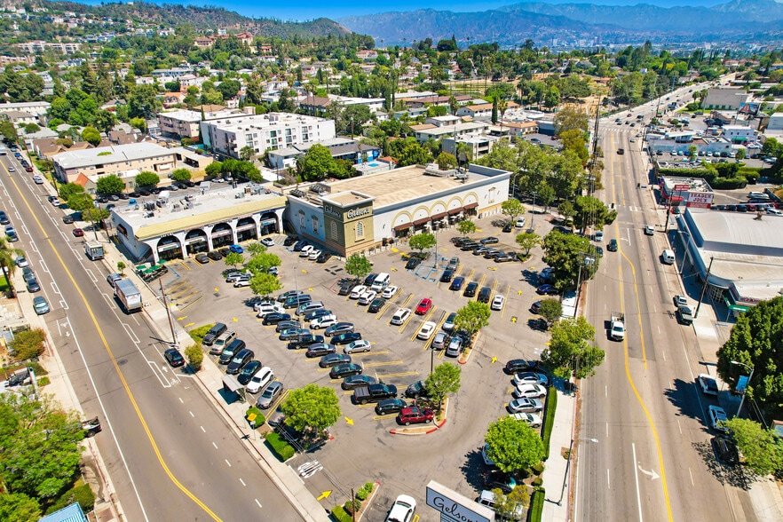 More Photos Of 2712-2732 Griffith Park Blvd, Los Angeles Unknown For Lease