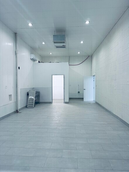 More Photos Of 12778 Market Street Rd, Houston Service For Lease