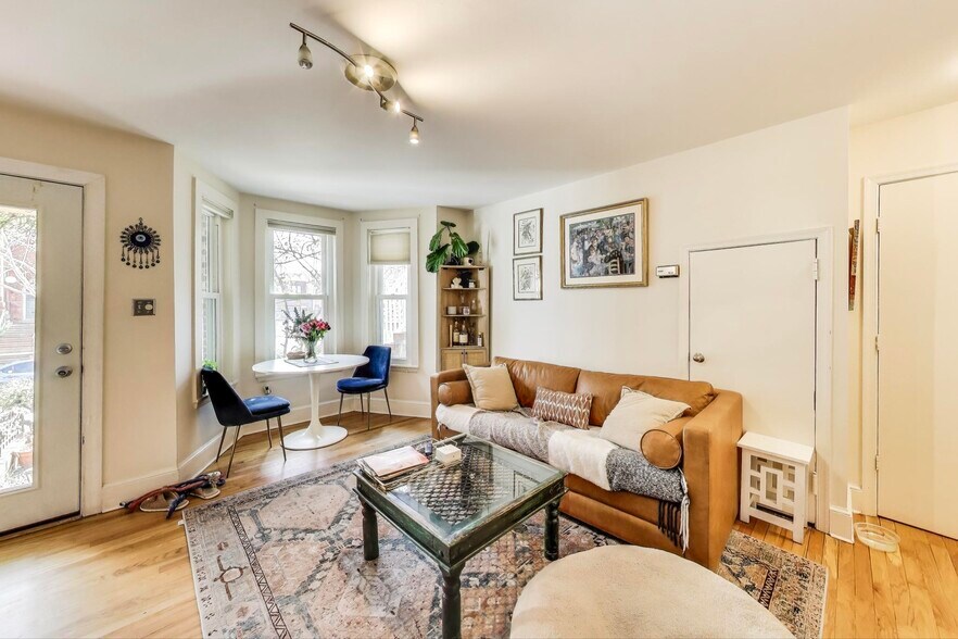 More Photos Of 1324 10th St NW, Washington Apartments For Sale