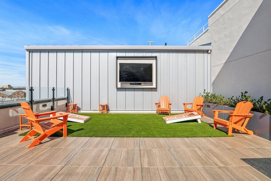 More Photos Of 251 6th St, Sacramento Apartments For Lease