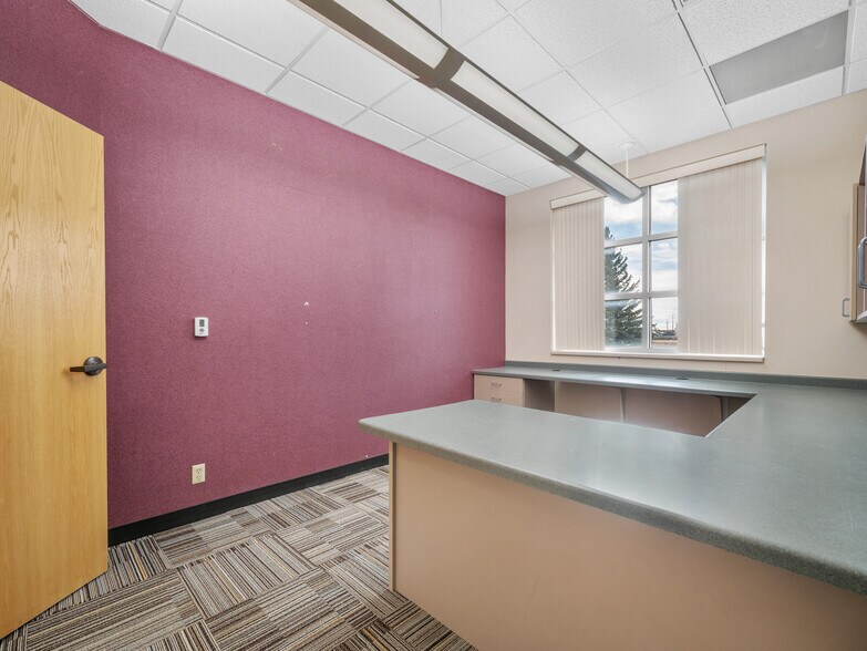 More Photos Of 1122 S Adams St, Laramie Medical For Sale