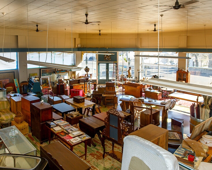 More Photos Of 345 Tennessee St, Vallejo Freestanding For Sale