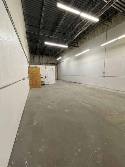 More Photos Of 7223 W 118th Pl, Broomfield Light Distribution For Lease