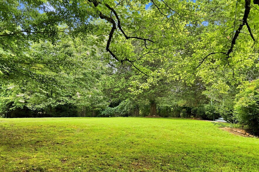 More Photos Of 2065 Wilkie Rd, Alpharetta Land For Sale