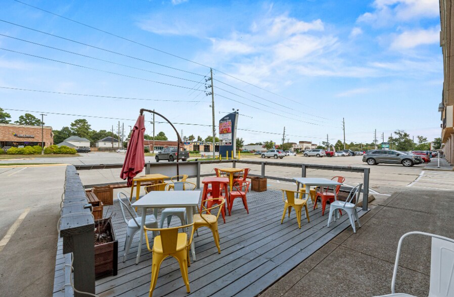 More Photos Of 11703-11729 Spring Cypress Rd, Tomball Storefront For Lease