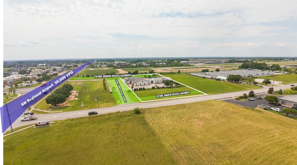 More Photos Of 404 SW Regional Airport Blvd, Bentonville Land For Sale