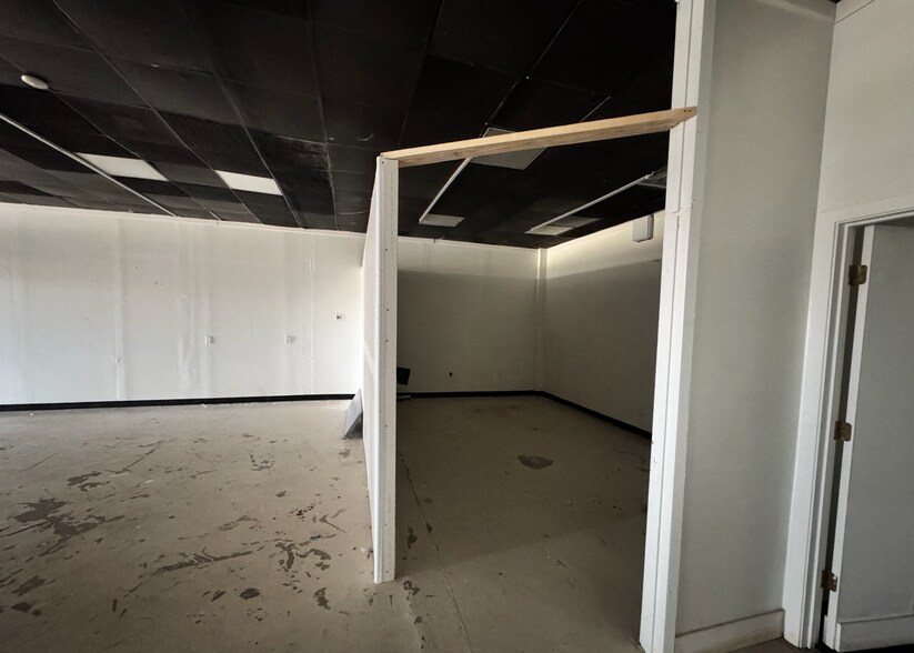 More Photos Of 4023 FM 2920 Rd, Spring General Retail For Lease