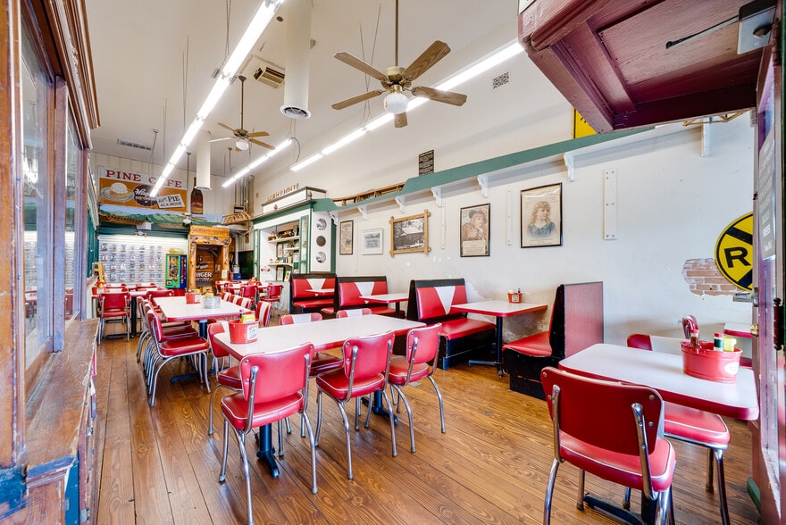 More Photos Of 2130-2134 Main St, Julian Storefront For Sale