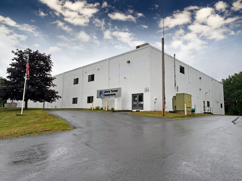 Primary Photo Of 7 Nadeau Dr, Rochester Warehouse For Lease