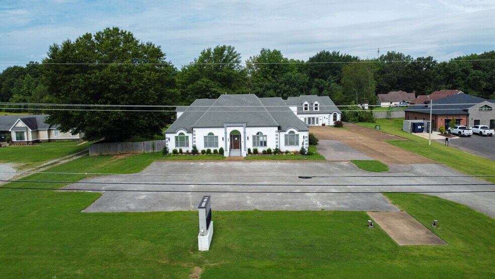 More Photos Of 5185 Getwell Rd, Southaven Office For Sale