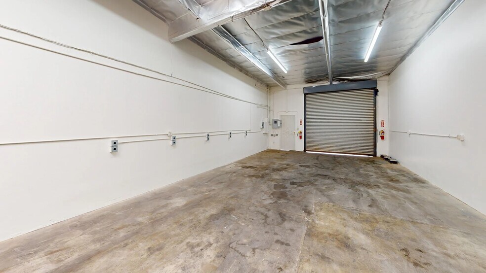 More Photos Of 11615 Cardinal Cir, Garden Grove Manufacturing For Lease