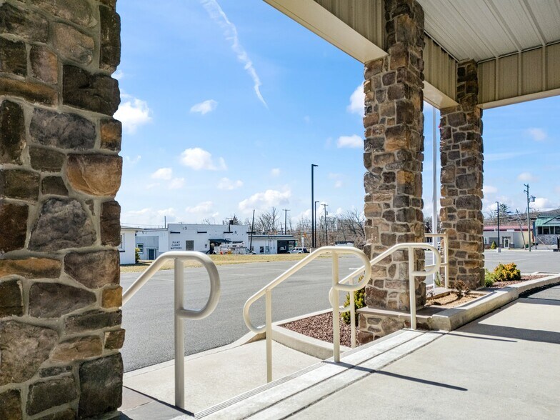 More Photos Of 111 N Broadway, Wind Gap Freestanding For Sale