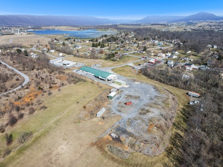 More Photos Of 12258 Buchanan Trl W, Mercersburg Flex For Lease