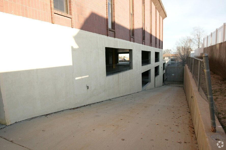 More Photos Of 1333 E 9400 S, Sandy Office For Lease