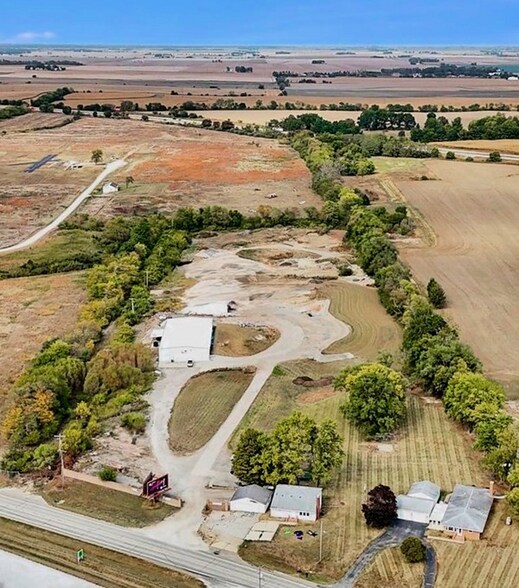 More Photos Of 3612 W Bloomington Rd, Champaign Truck Terminal For Sale