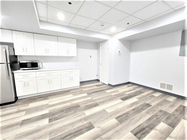 More Photos Of 222 Washington St, Hoboken Office For Lease