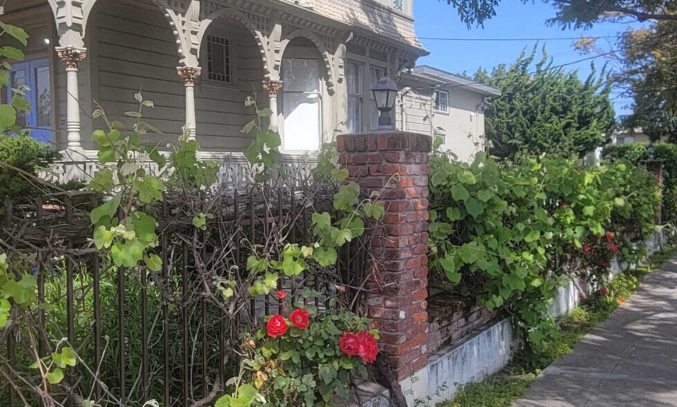 More Photos Of 835 Channing Way, Berkeley Apartments For Sale