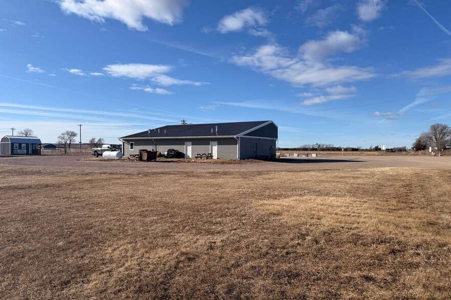 More Photos Of 220 N 13th Ave, Burwell Convenience Store For Sale