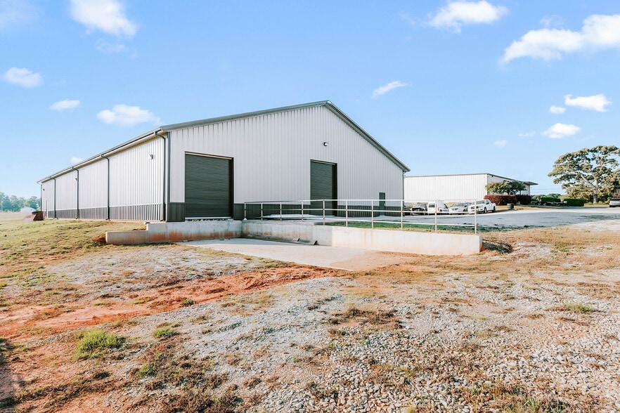 More Photos Of 4900 Highway 98 E, Comer Warehouse For Sale