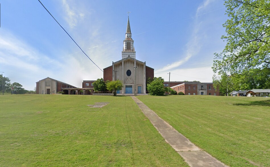 Primary Photo Of 1920 43rd Street Ensley, Birmingham Specialty For Sale