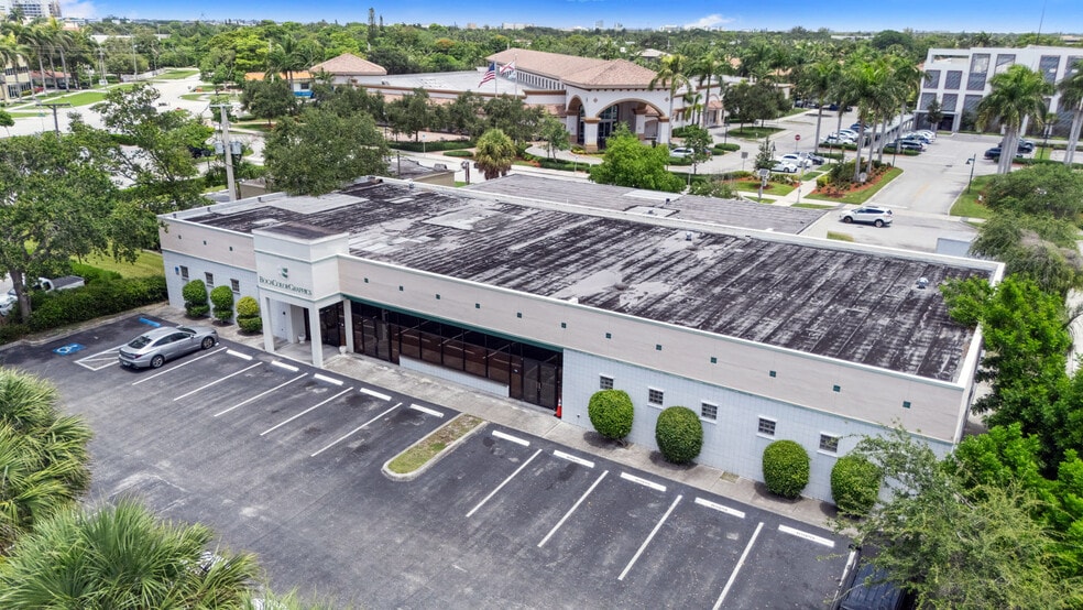 More Photos Of 139 NW 3rd St, Boca Raton Light Manufacturing For Sale