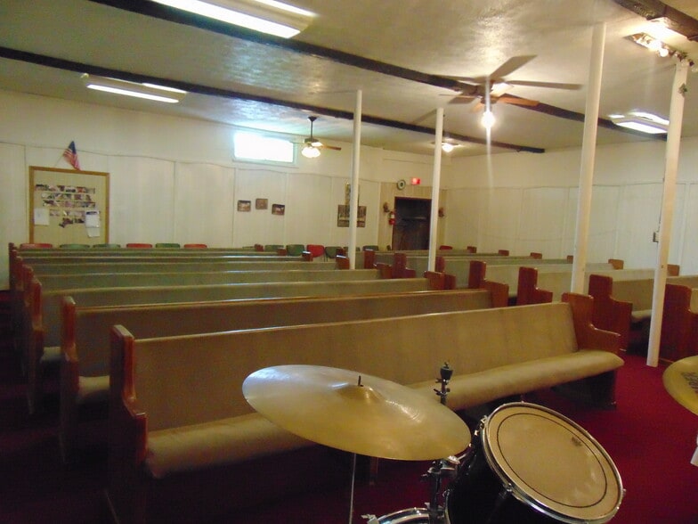 More Photos Of 308 Maeder Ave, Dayton Religious Facility For Sale