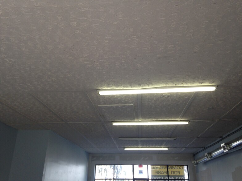 More Photos Of 701-703 E Henry St, Savannah Storefront Retail Residential For Lease