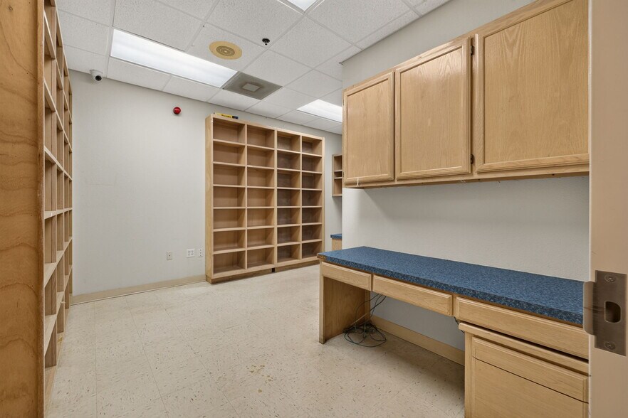 More Photos Of 2601 Cornerstone Blvd, Edinburg Medical For Sale