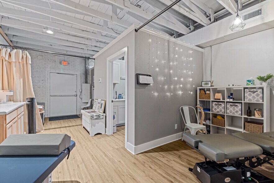 More Photos Of 317 Wood St, West Monroe General Retail For Sale