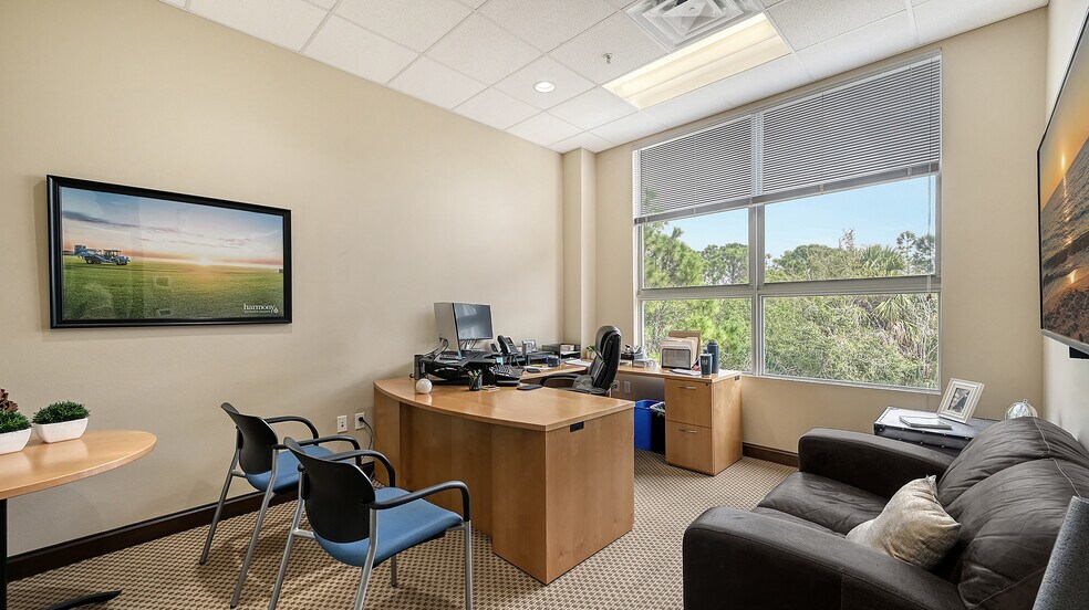 More Photos Of 4940 Lakewood Ranch Blvd, Sarasota Medical For Sale