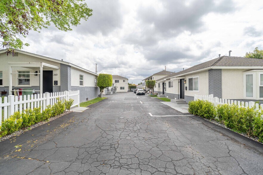 More Photos Of 240-260 E Providencia Ave, Burbank Apartments For Sale