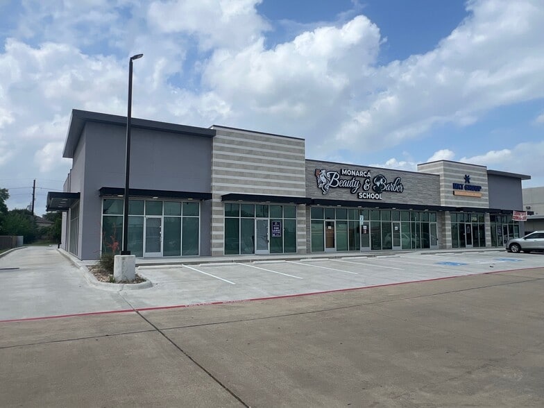More Photos Of 6324 West, Houston Storefront Retail Office For Sale