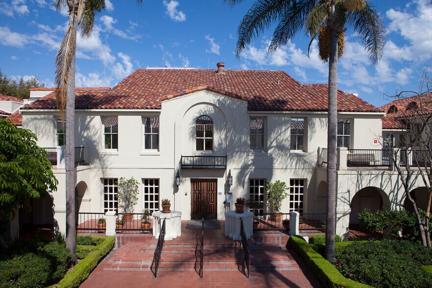 More Photos Of , Long Beach Unknown For Sale