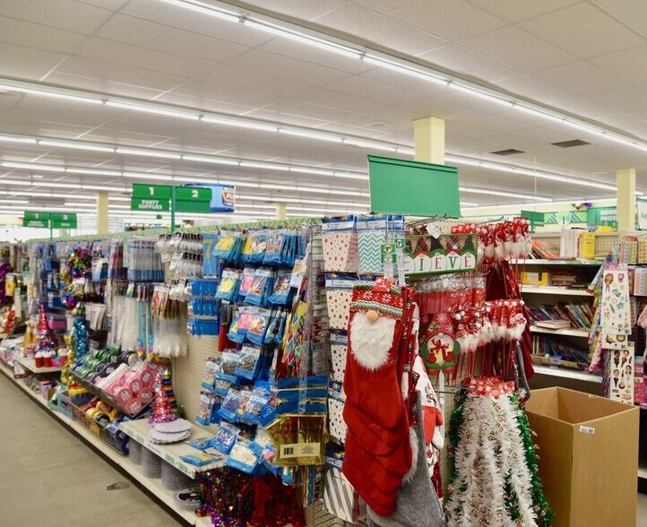 More Photos Of 1910 Eastgate Ave, Pierre Freestanding For Sale