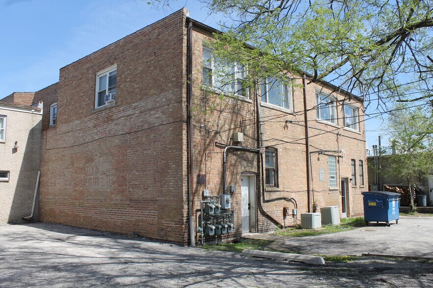 More Photos Of 4815 Butterfield Rd, Hillside Storefront Retail Residential For Sale