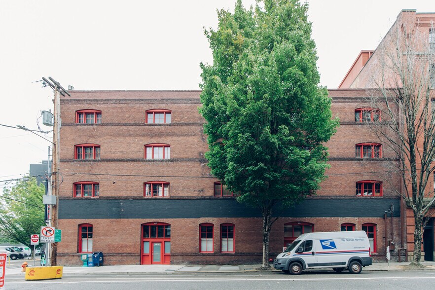 More Photos Of 734 NW 14th Ave, Portland Office Residential For Lease