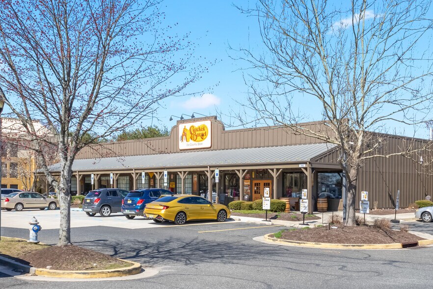 More Photos Of 110 Hancock Ln, Mount Holly Restaurant For Sale