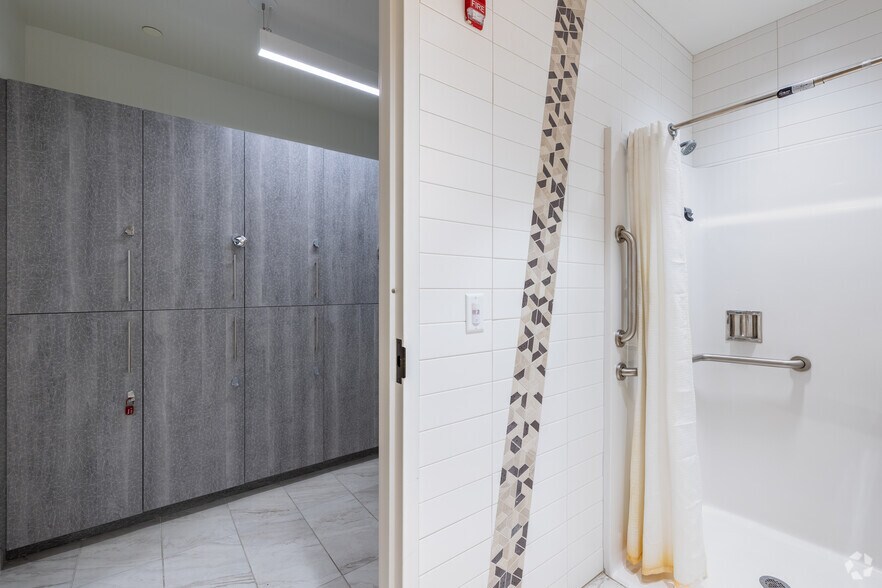 More Photos Of 9110 E Nichols Ave, Centennial Office For Sale