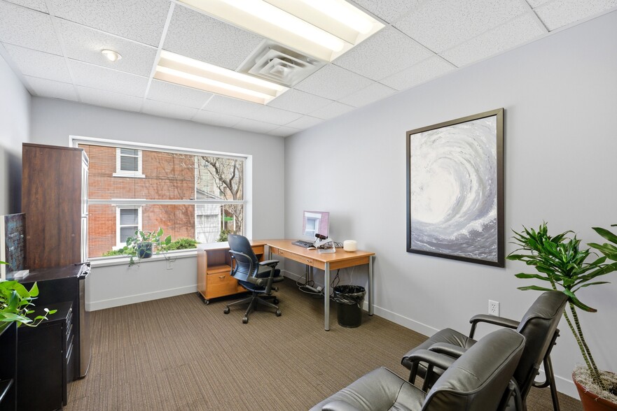 More Photos Of 555 S 300 E, Salt Lake City Office For Sale