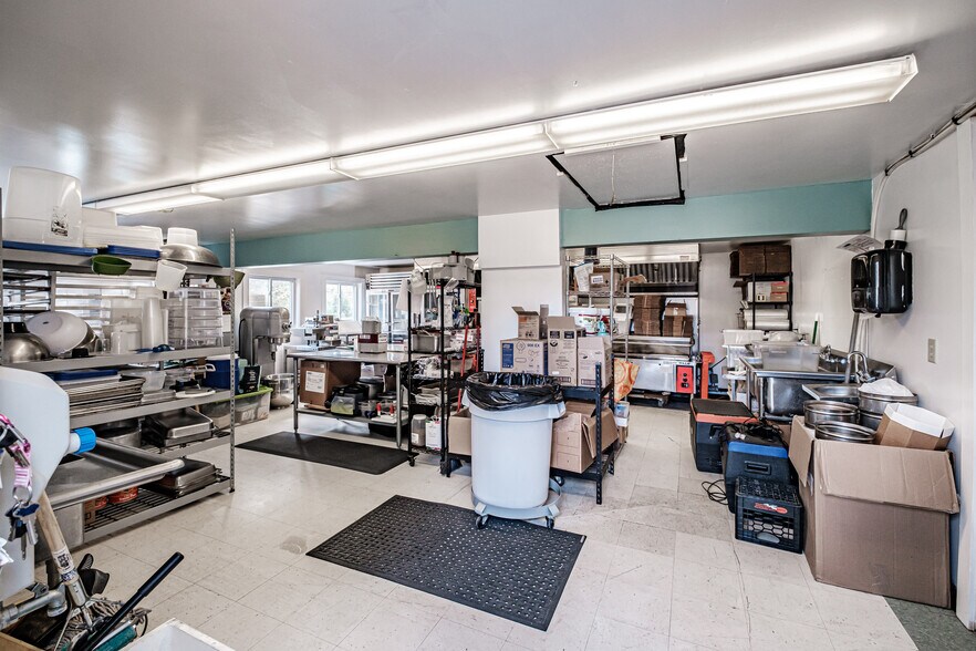 More Photos Of 150 US ROUTE 1, Freeport Fast Food For Sale