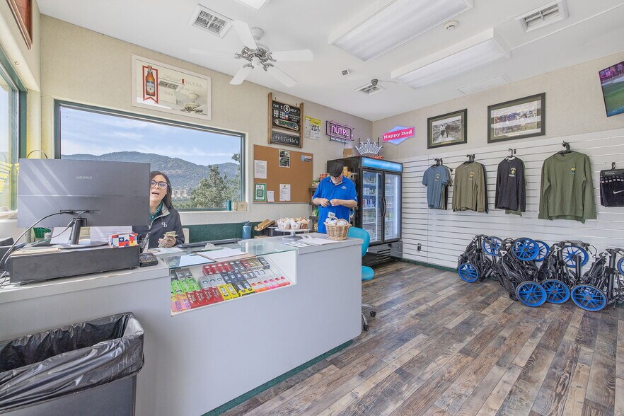 More Photos Of 41117 Sierra Dr, Three Rivers Golf Course Driving Range For Sale