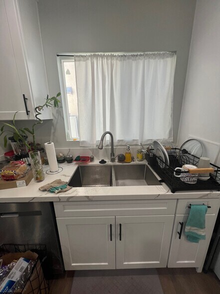 More Photos Of 790 E Orange Grove Blvd, Pasadena Apartments For Sale