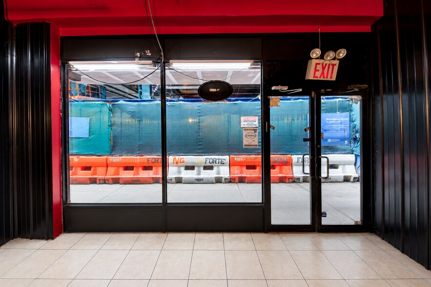 More Photos Of 1997-2013 Mcdonald Ave, Brooklyn Showroom For Lease