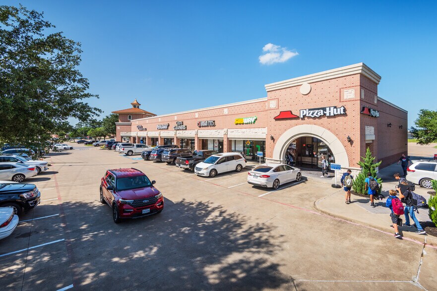 More Photos Of 8707-8765 Spring Cypress Rd, Spring Unknown For Lease