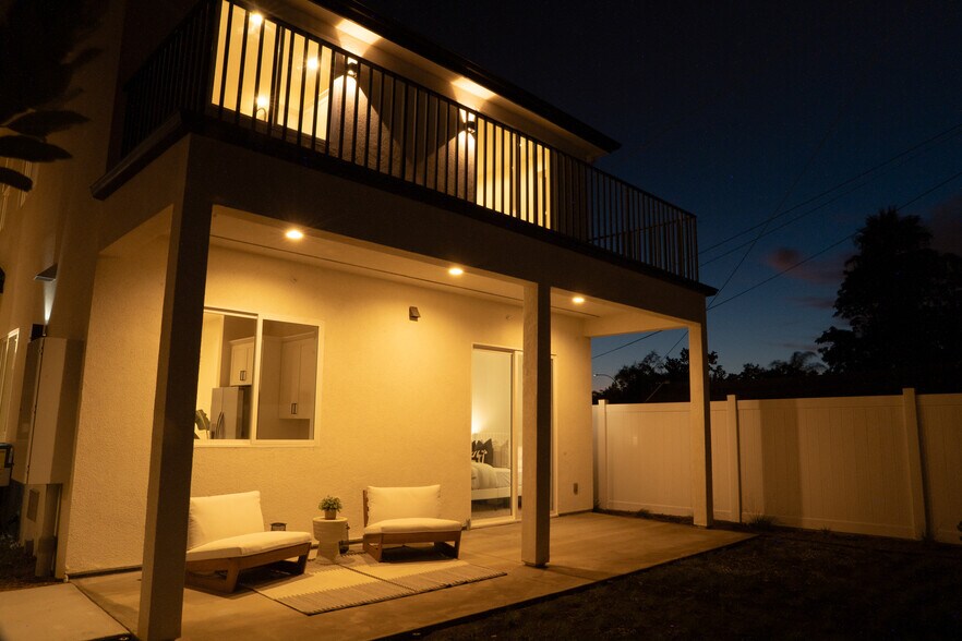 More Photos Of 630 N Juniper St, Escondido Apartments For Sale